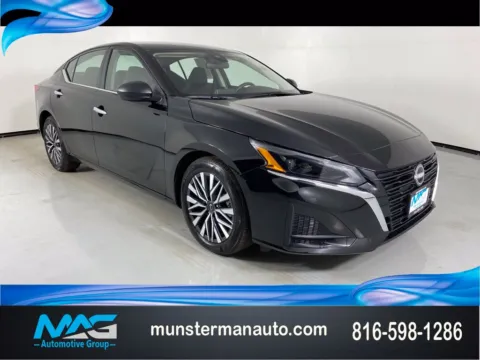 Black 2025 Nissan Altima 2.5 SV for sale in Blue Springs, MO
