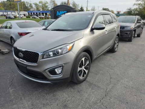 Photos of 2016 Kia Sorento EX for sale in Blue Springs, MO at MAG Auto - Munsterman Automotive Group
