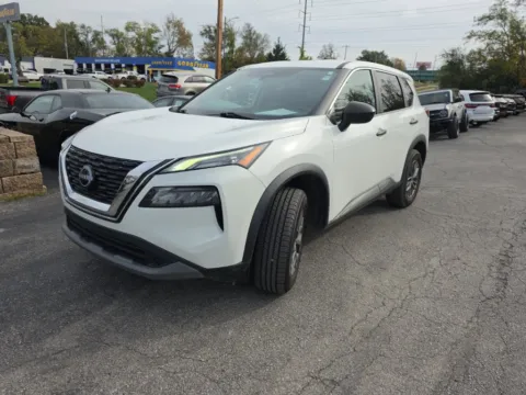 Photos of 2023 Nissan Rogue S for sale in Blue Springs, MO at MAG Auto - Munsterman Automotive Group