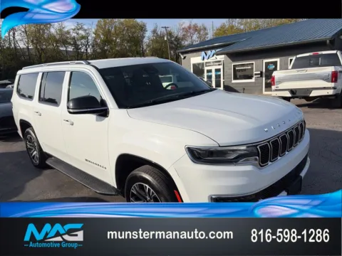 White 2024 Jeep Wagoneer L Series II for sale in Blue Springs, MO