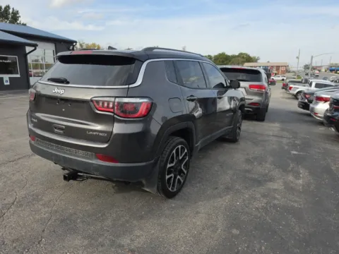More photos of 2017 Jeep Compass Limited at MAG Auto - Munsterman Automotive Group, MO