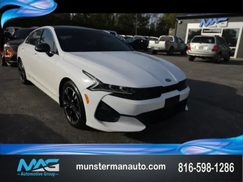 White 2021 Kia K5 GT-Line for sale in Blue Springs, MO
