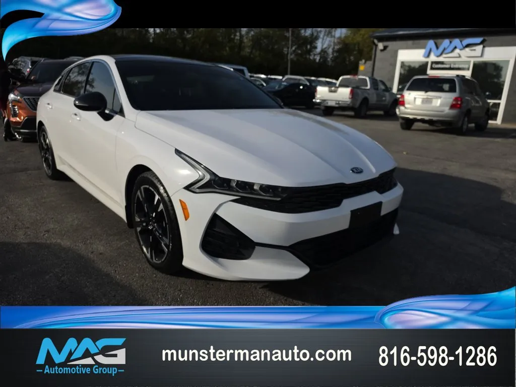 White 2021 Kia K5 GT-Line for sale in Blue Springs, MO