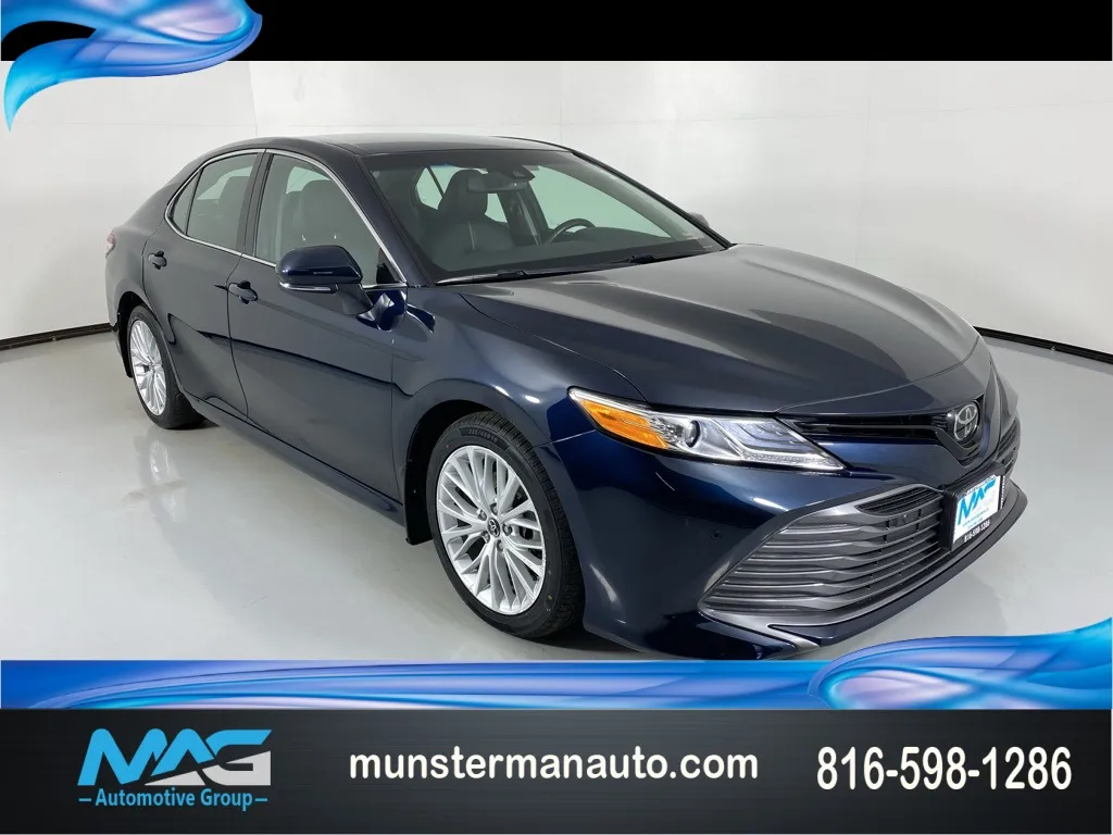2018 Toyota Camry XLE for sale in Blue Springs, MO