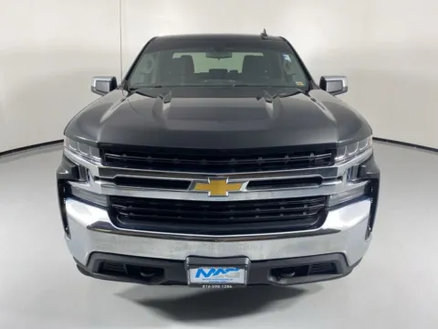 Photos of 2019 Chevrolet Silverado 1500 LT for sale in Blue Springs, MO at MAG Auto - Munsterman Automotive Group