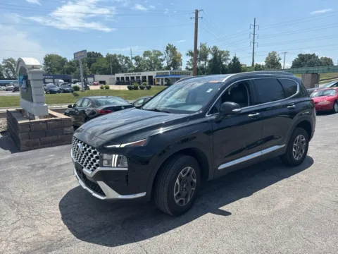 More photos of 2023 Hyundai Santa Fe Hybrid Blue at MAG Auto - Munsterman Automotive Group, MO