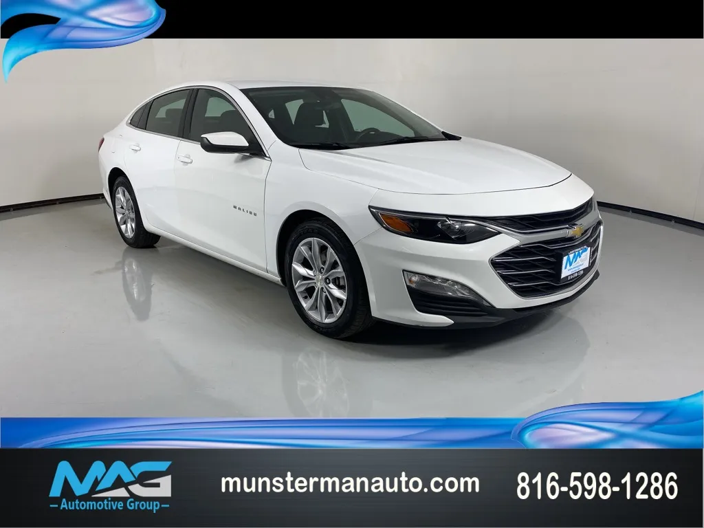 White 2023 Chevrolet Malibu LT for sale in Blue Springs, MO
