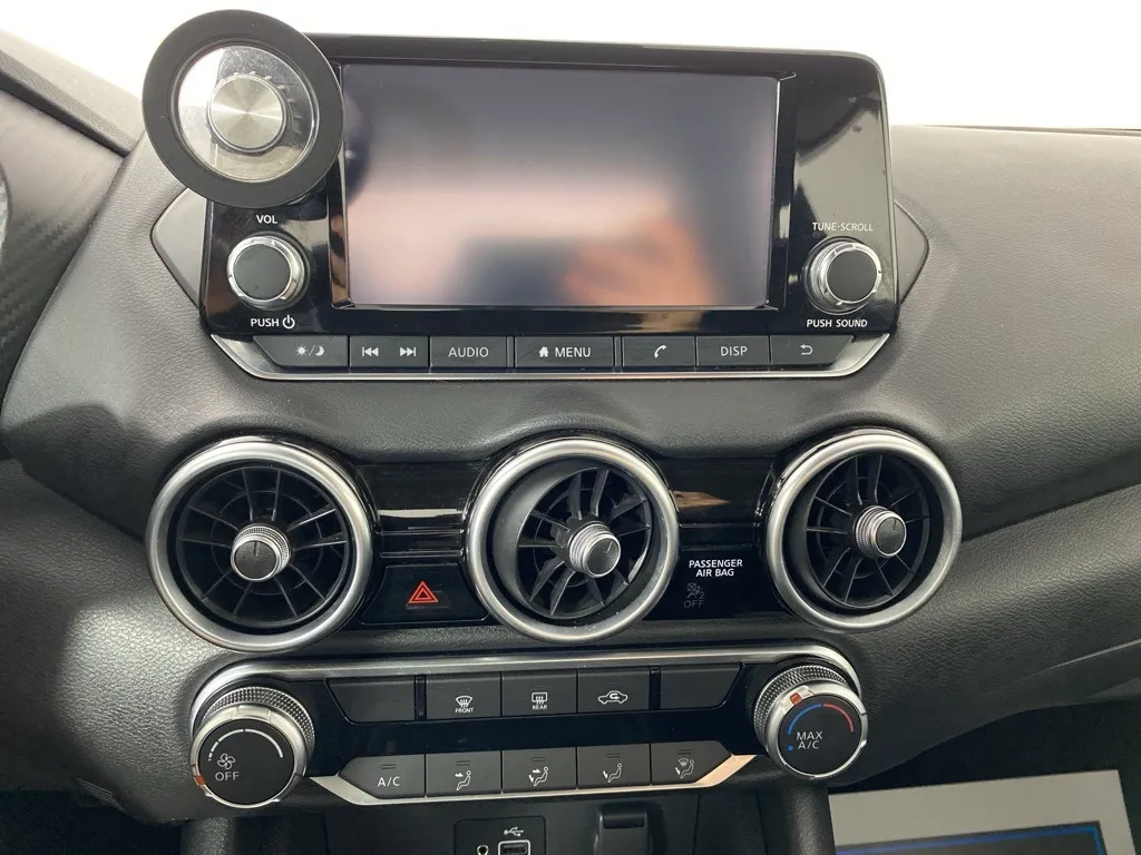 2022 Nissan Sentra S photo 6