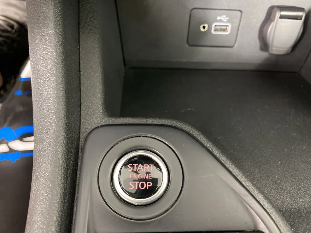 2022 Nissan Sentra S photo 8