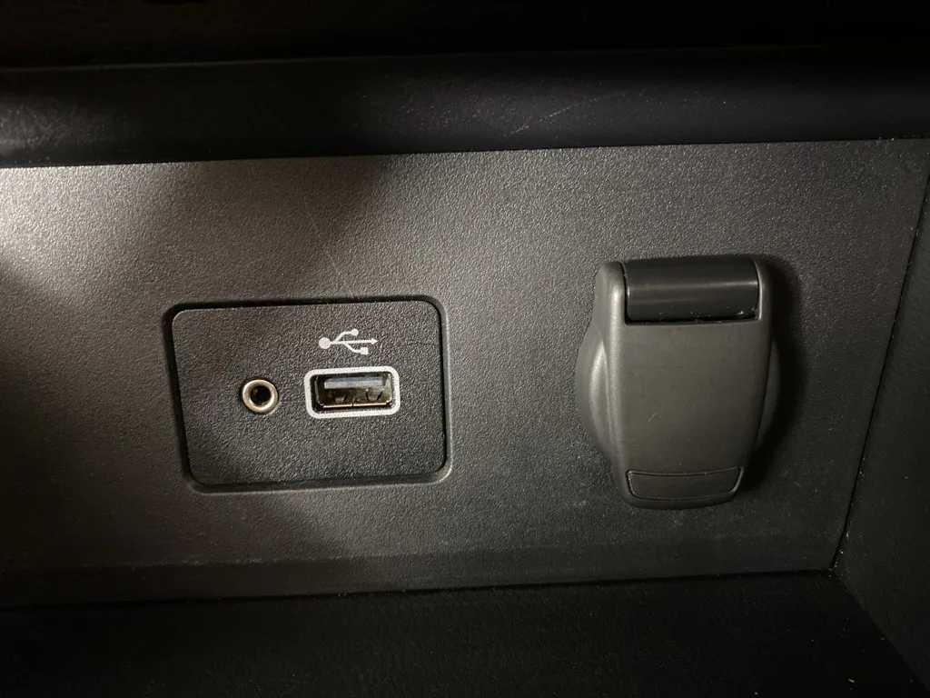 2022 Nissan Sentra S photo 20