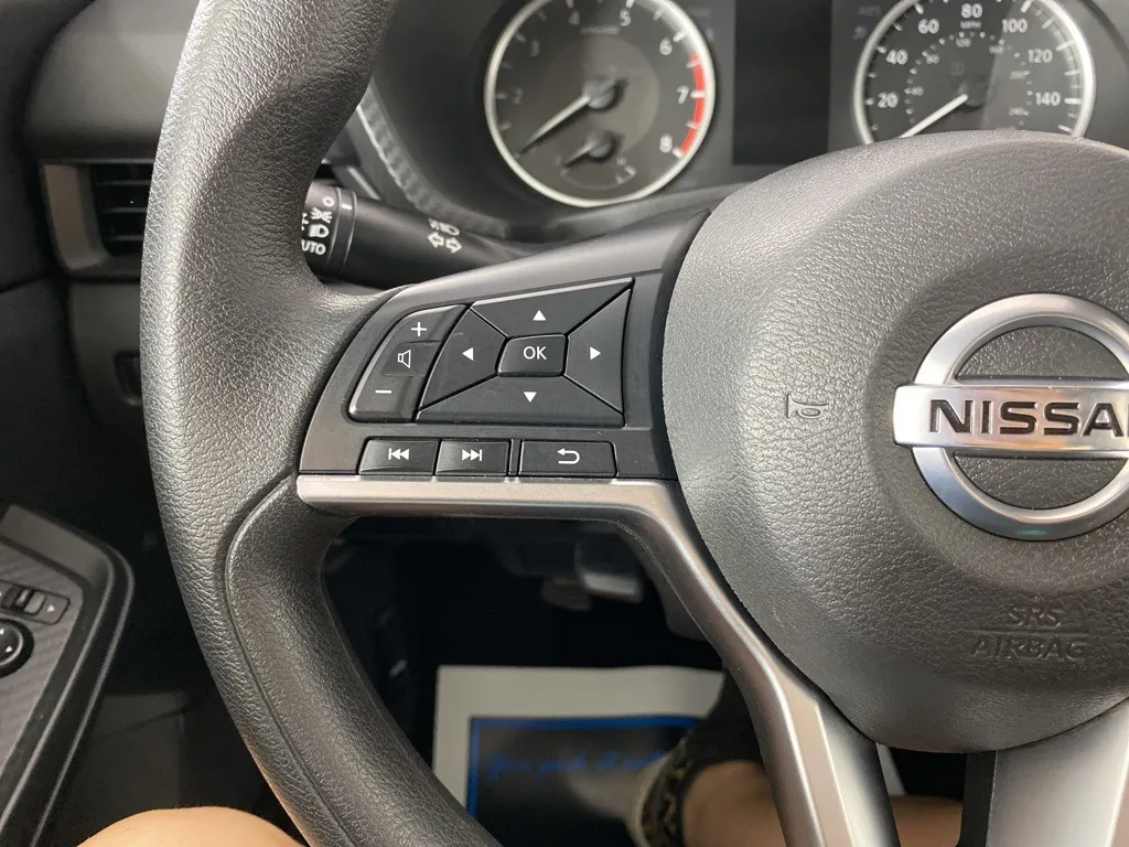2022 Nissan Sentra S photo 32