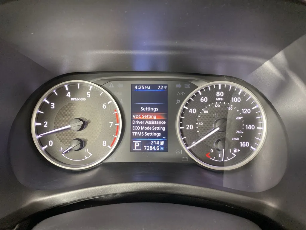 2022 Nissan Sentra S photo 33