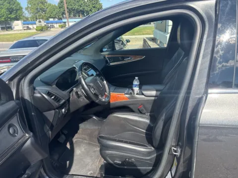 More photos of 2019 Lincoln Nautilus Reserve at MAG Auto - Munsterman Automotive Group, MO