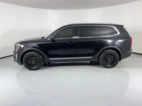 More photos of 2021 Kia Telluride EX at MAG Auto - Munsterman Automotive Group, MO