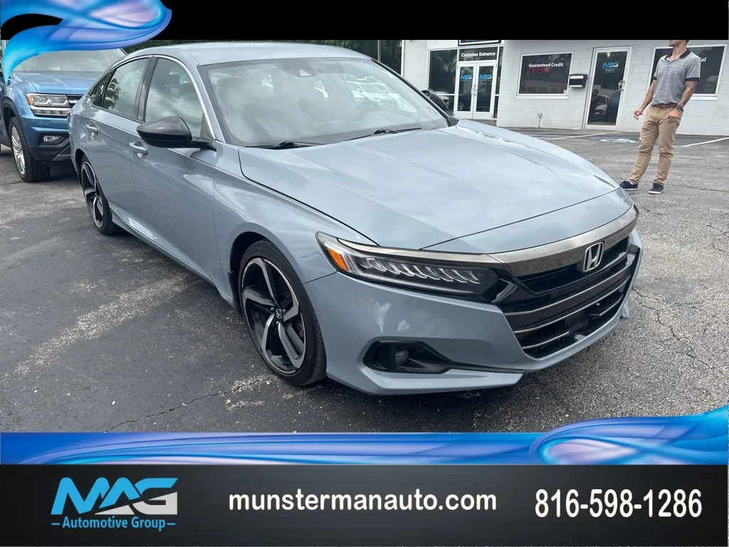 Gray 2022 Honda Accord Sport for sale in Blue Springs, MO
