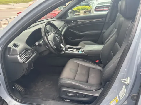 More photos of 2022 Honda Accord Sport at MAG Auto - Munsterman Automotive Group, MO