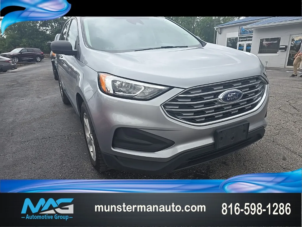Silver 2022 Ford Edge SE for sale in Blue Springs, MO