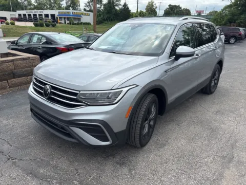 Photos of 2022 Volkswagen Tiguan 2.0T SE for sale in Blue Springs, MO at MAG Auto - Munsterman Automotive Group