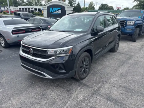 Photos of 2022 Volkswagen Taos 1.5T S for sale in Blue Springs, MO at MAG Auto - Munsterman Automotive Group