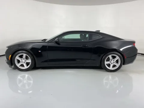More photos of 2017 Chevrolet Camaro 1LS at MAG Auto - Munsterman Automotive Group, MO