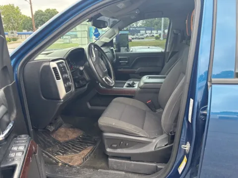 More photos of 2018 GMC Sierra 1500 SLE at MAG Auto - Munsterman Automotive Group, MO