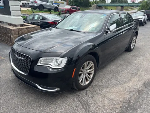 Photos of 2017 Chrysler 300 C for sale in Blue Springs, MO at MAG Auto - Munsterman Automotive Group