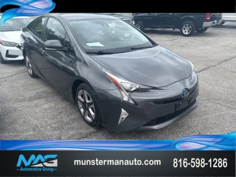 Gray 2017 Toyota Prius Four for sale in Blue Springs, MO