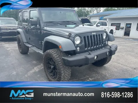 Gray 2017 Jeep Wrangler Unlimited Sport for sale in Blue Springs, MO
