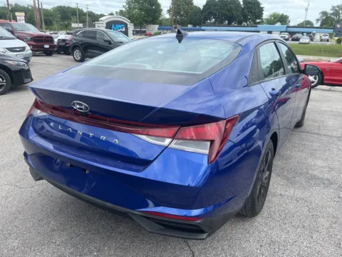 Another view of 2021 Hyundai Elantra SEL for sale in Blue Springs, MO at MAG Auto - Munsterman Automotive Group