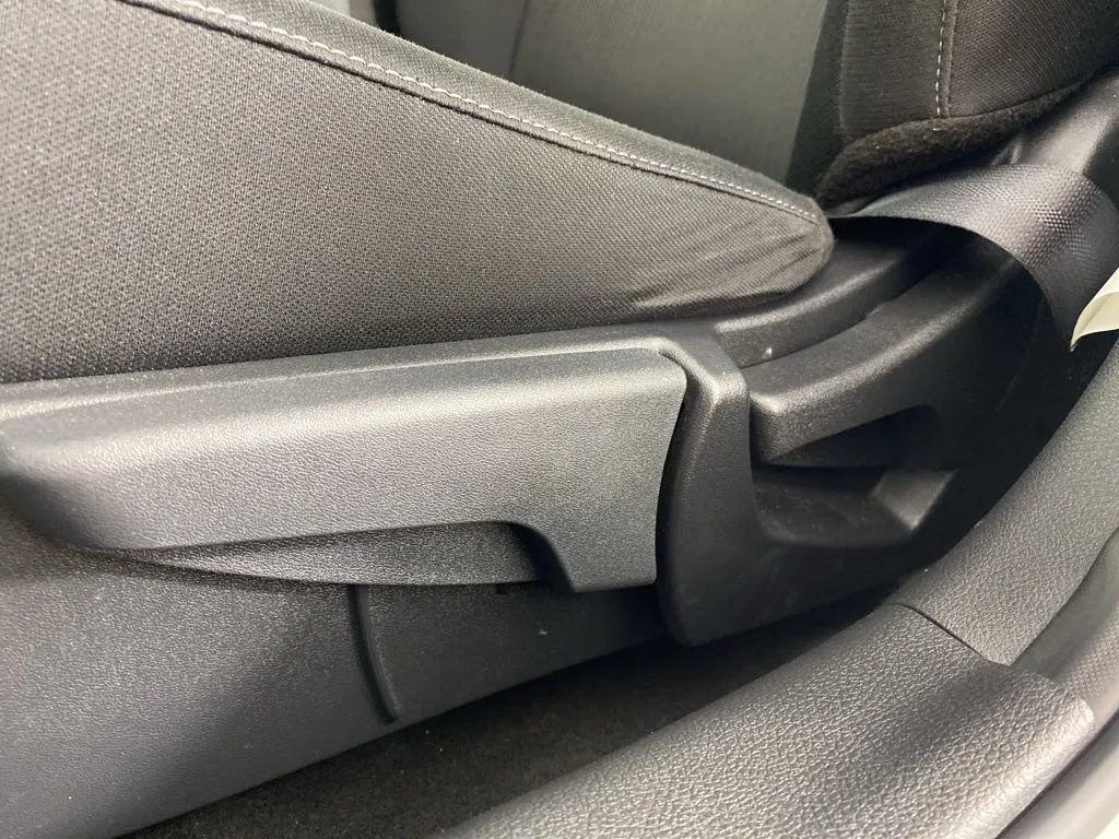 2023 Nissan Sentra SV - Photo 12