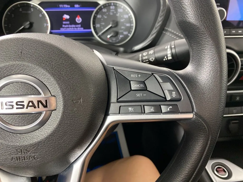 2023 Nissan Sentra SV - Photo 25