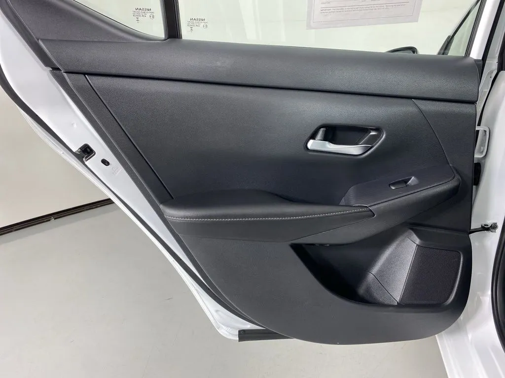 2023 Nissan Sentra SV - Photo 31