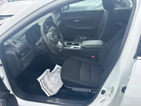 More photos of 2023 Nissan Sentra SV at MAG Auto - Munsterman Automotive Group, MO
