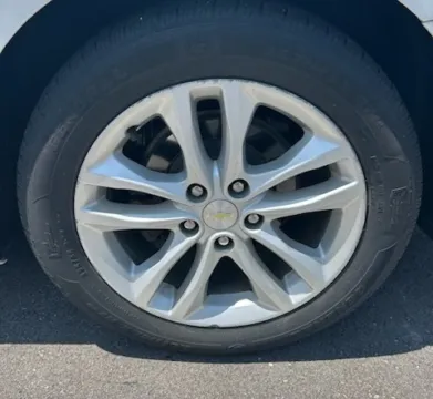 More photos of 2018 Chevrolet Malibu LT at MAG Auto - Munsterman Automotive Group, MO