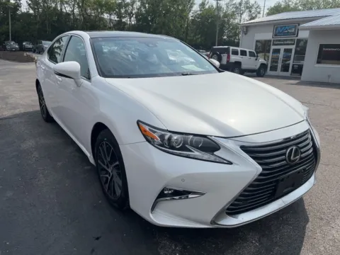 Photos of 2016 Lexus ES 350 for sale in Blue Springs, MO at MAG Auto - Munsterman Automotive Group