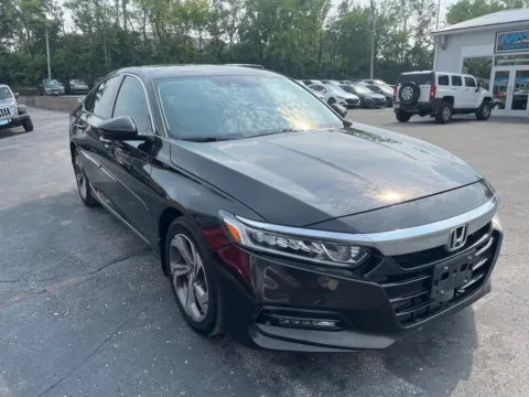 Photos of 2018 Honda Accord EX-L for sale in Blue Springs, MO at MAG Auto - Munsterman Automotive Group