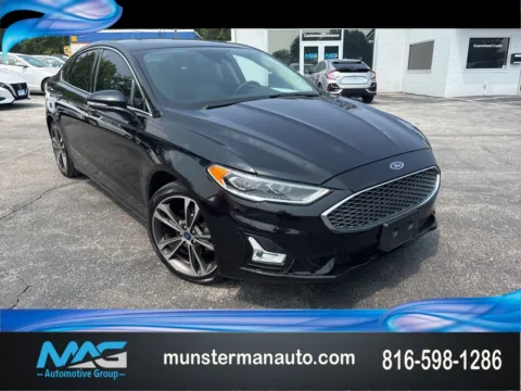 Black 2019 Ford Fusion Titanium for sale in Blue Springs, MO
