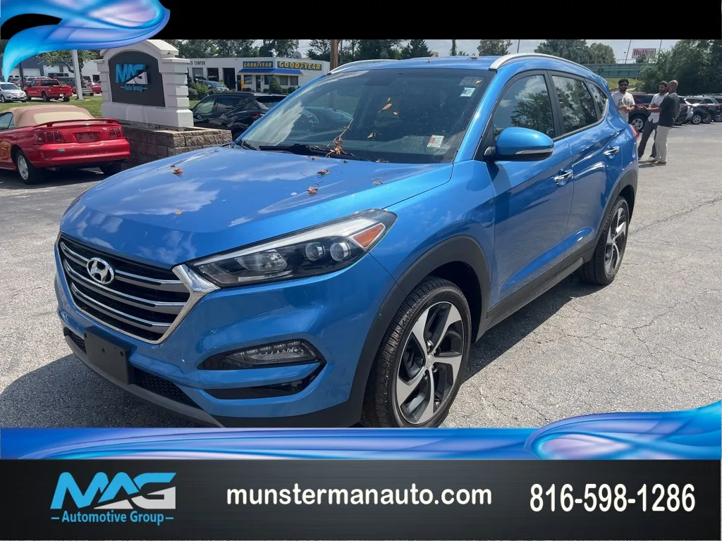 Blue 2016 Hyundai Tucson Limited for sale in Blue Springs, MO