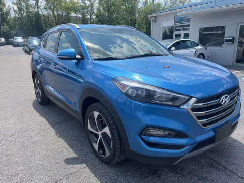 Photos of 2016 Hyundai Tucson Limited for sale in Blue Springs, MO at MAG Auto - Munsterman Automotive Group