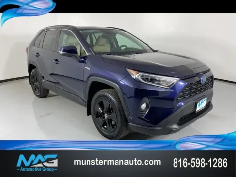 Blue 2020 Toyota RAV4 Hybrid XLE for sale in Blue Springs, MO