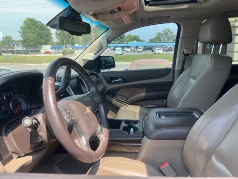 More photos of 2017 Chevrolet Tahoe LT at MAG Auto - Munsterman Automotive Group, MO