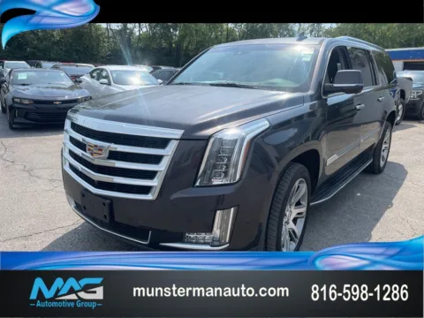 Gray 2017 Cadillac Escalade ESV Luxury for sale in Blue Springs, MO