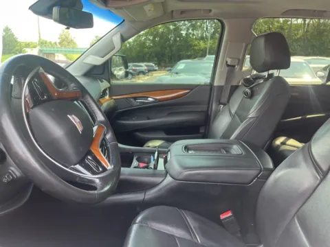 More photos of 2017 Cadillac Escalade ESV Luxury at MAG Auto - Munsterman Automotive Group, MO