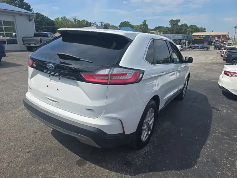 More photos of 2024 Ford Edge SEL at MAG Auto - Munsterman Automotive Group, MO