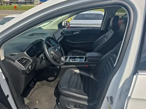 More photos of 2024 Ford Edge SEL at MAG Auto - Munsterman Automotive Group, MO