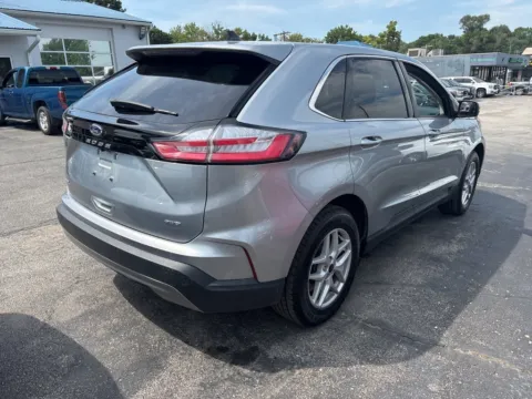 More photos of 2024 Ford Edge SEL at MAG Auto - Munsterman Automotive Group, MO