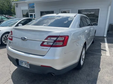 Another view of 2017 Ford Taurus SE for sale in Blue Springs, MO at MAG Auto - Munsterman Automotive Group