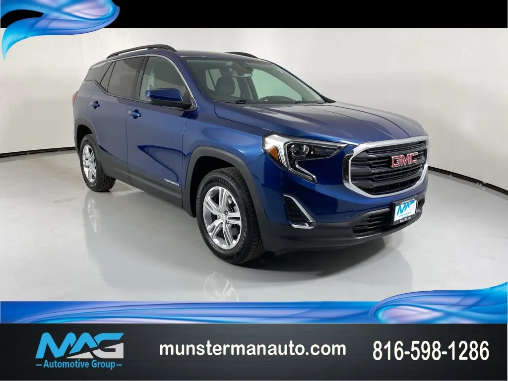 Blue 2020 GMC Terrain SLE for sale in Blue Springs, MO