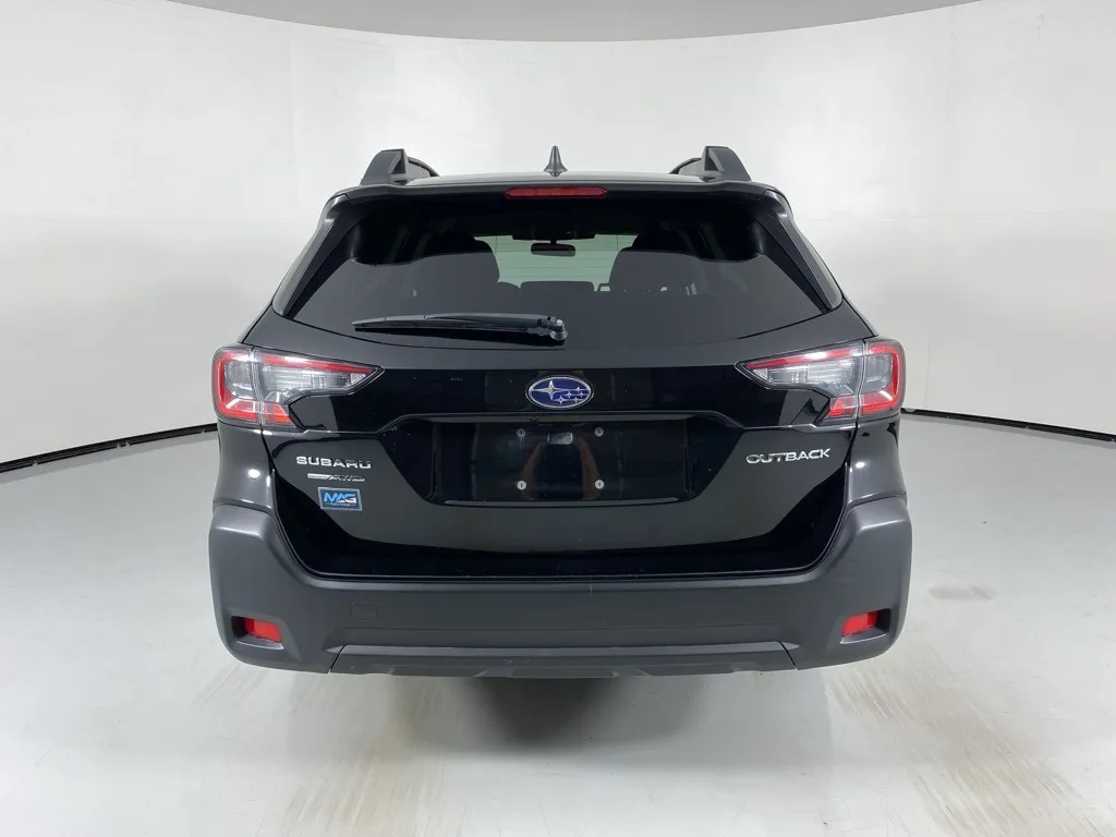 2023 Subaru Outback Premium photo 5