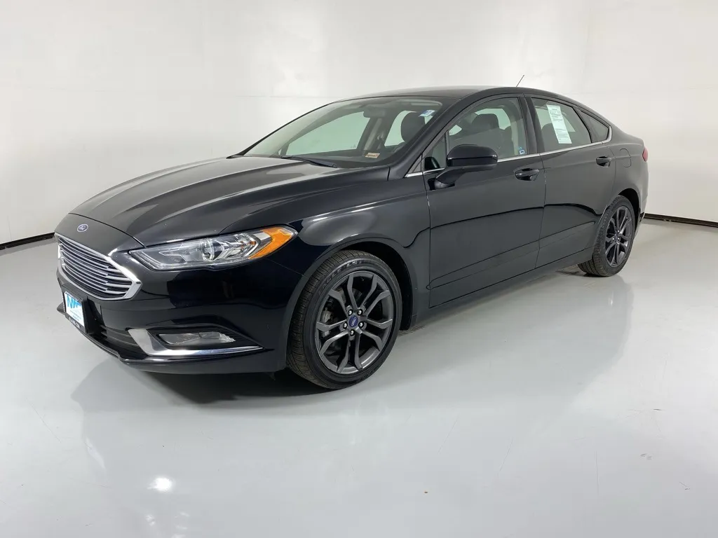 2018 Ford Fusion SE photo 5